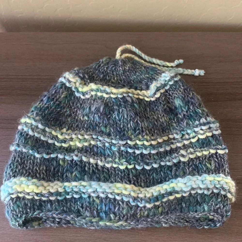 Knit Blue and Green Beanie Cap Hat‎